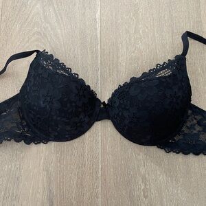 Black lace bra